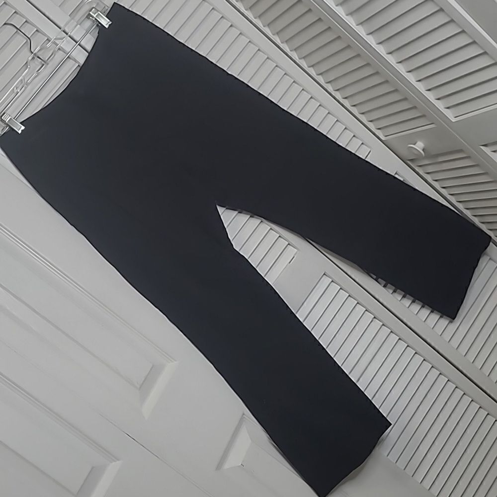 Faconnable sz 12 black front zipper button closure slacks